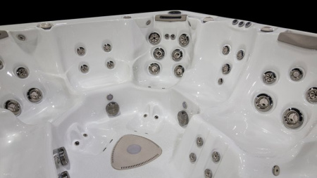 Гидромассажный спа бассейн Hydropool Self Cleaning 970 Titanium